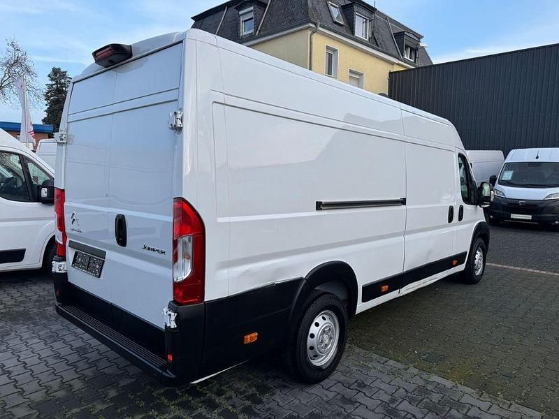 Gebraucht Citroën Jumper 165 PS (121 kW) 2024 Weiß Van / Kleinbus