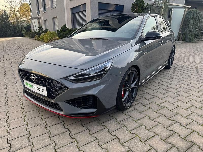 Grau Gebraucht 2021 Hyundai i30 N Performance Limousine | 24.990 € (Fairer Preis) - Bild 1/4