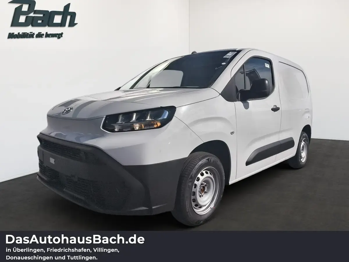 Gebraucht Toyota Proace City City 101 PS (74 kW) 2026 Van / Kleinbus