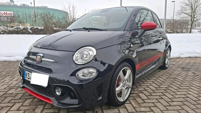 Gebraucht Abarth 595 Turismo 165 PS (121 kW) 2019 Schwarz Kleinwagen