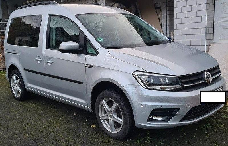 Grau Gebraucht 2019 VW Caddy Trendline Van / Kleinbus | 17.300 € (Fairer Preis) - Bild 1/4