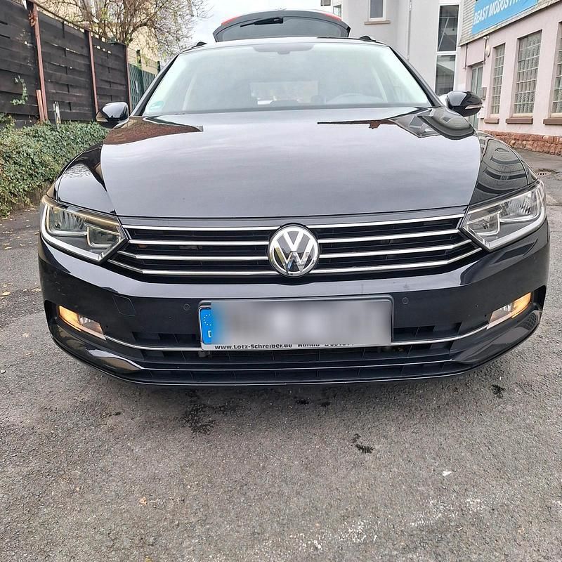 Gebraucht 2018 VW Passat Kombi | 13.500 € (Guter Preis) - Bild 1/4
