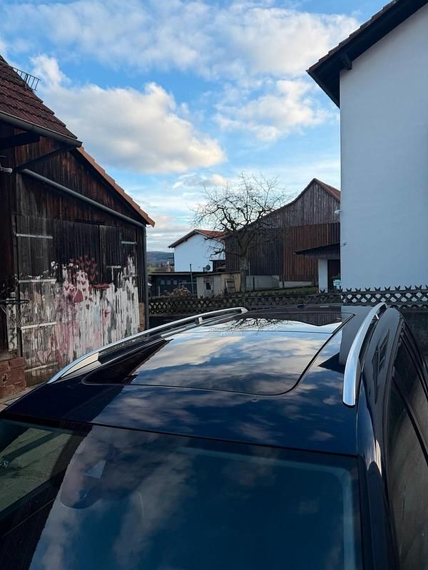 Gebraucht VW Touran 130 PS (95 kW) 2012 Blau Van / Kleinbus