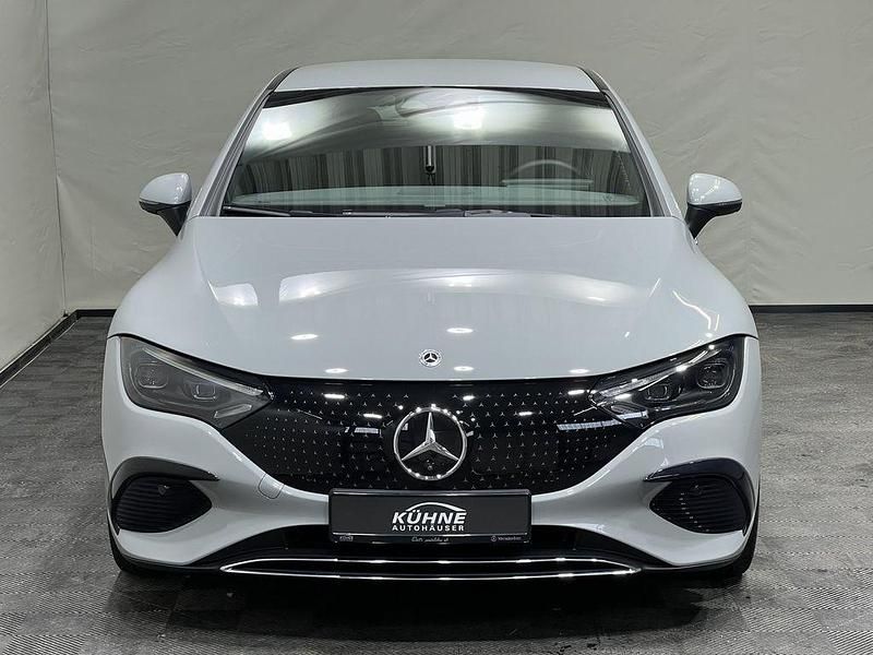 Gebraucht Mercedes EQE350 Premium 214 kW (292 PS) 2024 Grau Limousine