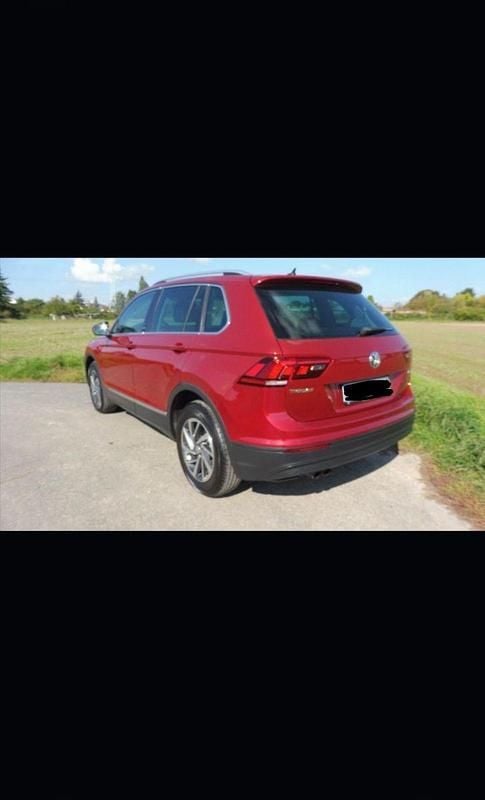 Gebraucht VW Tiguan Sound 179 PS (131 kW) 2018 Rot SUV