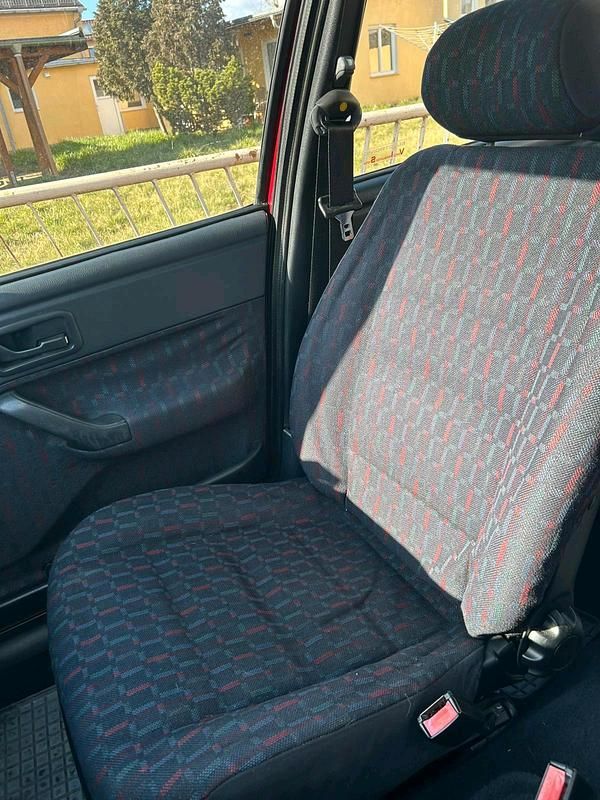 Gebraucht Ford Escort 75 PS (55 kW) 1995 Rot Limousine