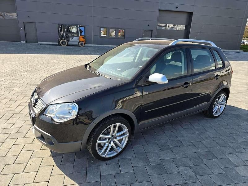 Gebraucht VW Polo Cross 105 PS (77 kW) 2009 Black magic perleffekt Kleinwagen