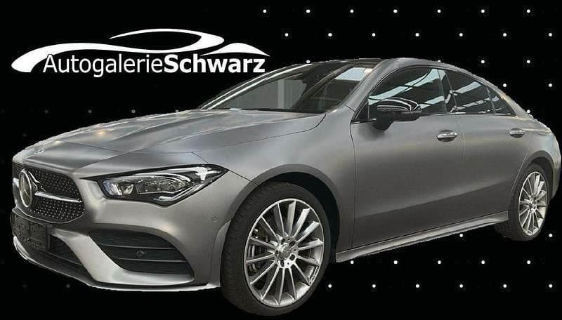 Designo mountaingrau magno mat Gebraucht 2022 Mercedes CLA250e AMG Limousine | 35.450 € (Etwas zu teuer) - Bild 1/3