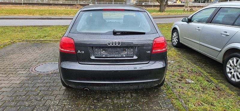 Gebraucht Audi A3 Ambiente 102 PS (75 kW) 2009 Schwarz Kleinwagen