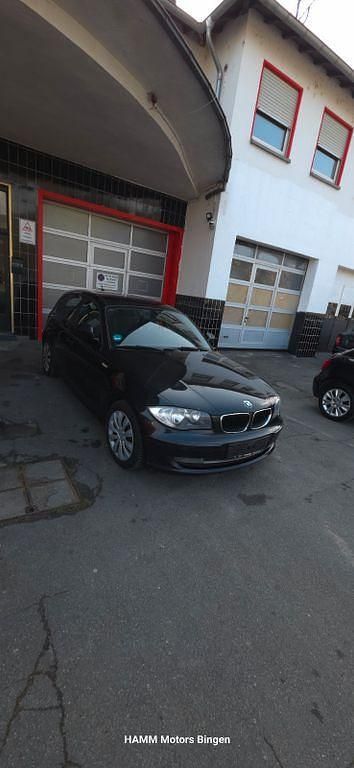 Gebraucht BMW 118 Advantage 143 PS (105 kW) 2009 Schwarz Kleinwagen