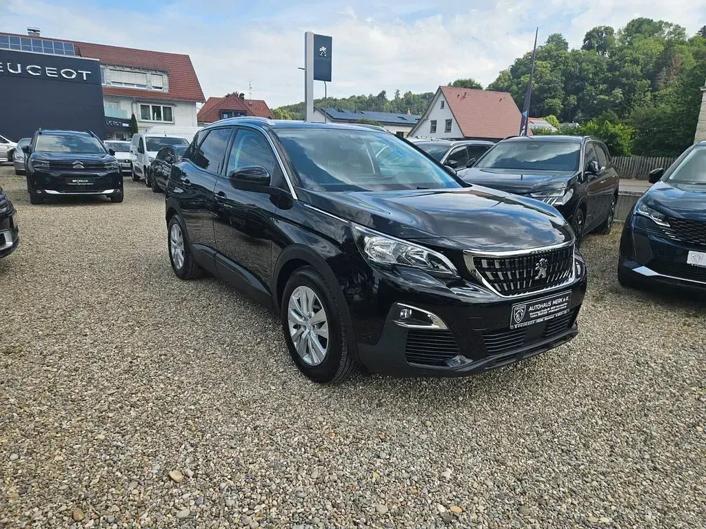 Gebraucht Peugeot 3008 Active 150 PS (110 kW) 2016 Lackierung schwarz perla nera/me (metallic) SUV