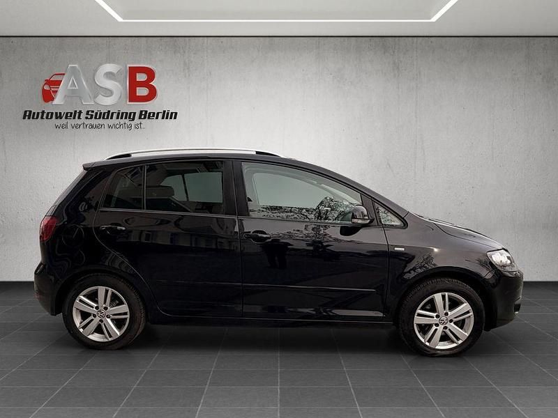Gebraucht VW Golf VII Match 140 PS (102 kW) 2012 Schwarz Limousine