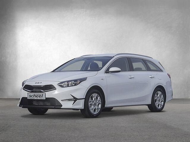 Gebraucht Kia Ceed Vision 140 PS (102 kW) 2024 Andere farbe Kleinwagen