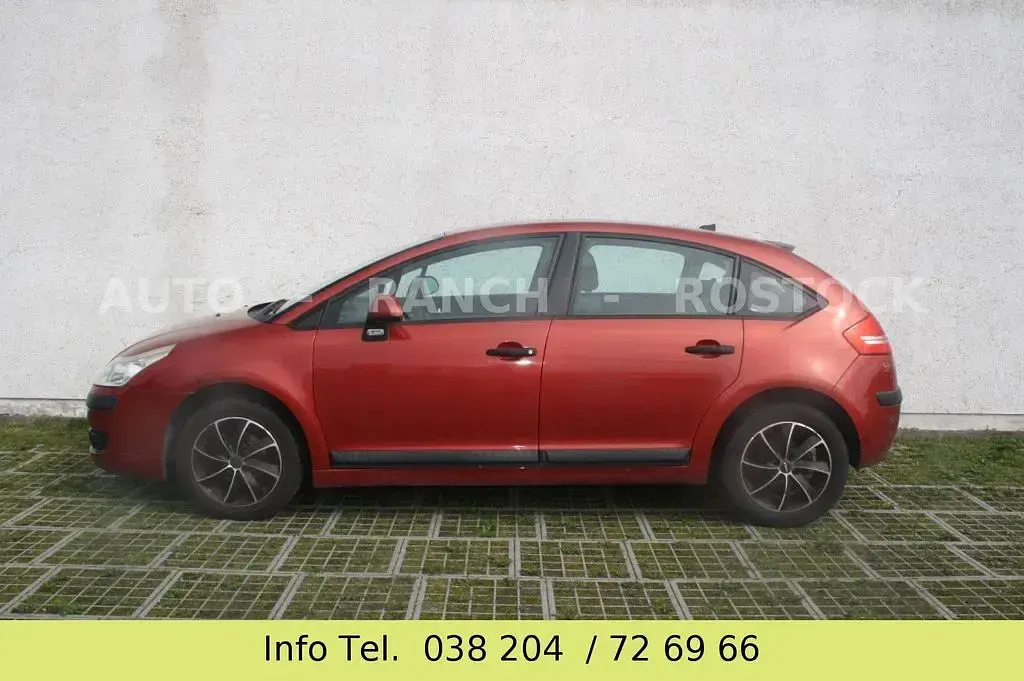 Used Citroën C4 Advance 88 HP (64 kW) 2008 Red Sedan