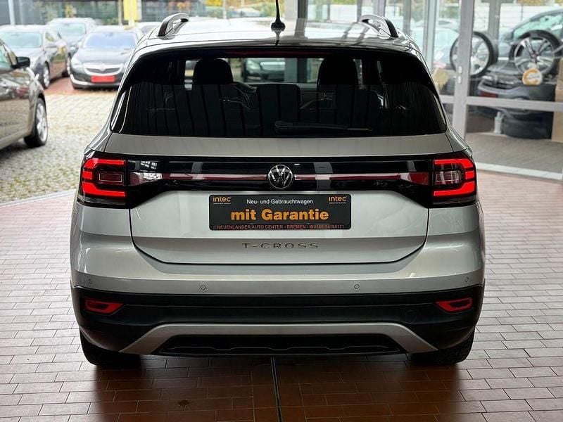 Gebraucht VW T-Cross Style 110 PS (80 kW) 2022 Grau SUV