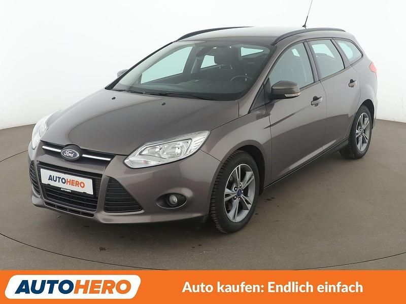 Gebraucht Ford Focus SYNC Edition 125 PS (91 kW) 2014 Grau Kombi