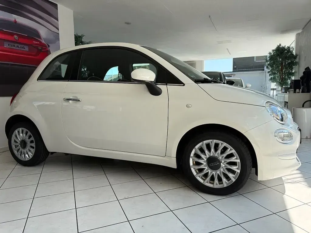 Gebraucht Fiat 500 Lounge 69 PS (50 kW) 2020 Weiß Limousine