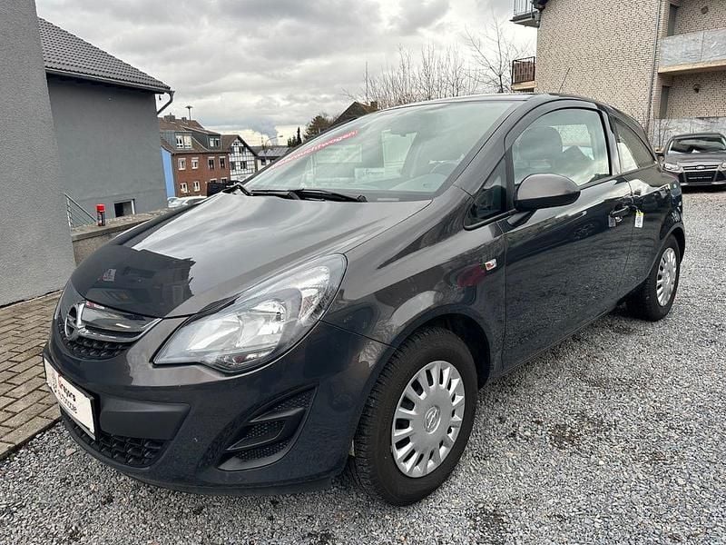 Gebraucht Opel Corsa Selection 69 PS (50 kW) 2014 Grau Limousine