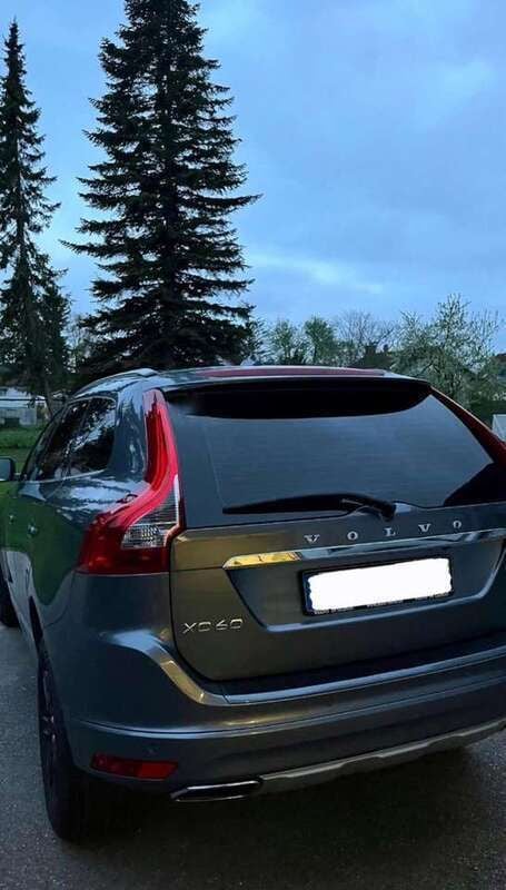 Grau Gebraucht 2017 Volvo XC60 Summum SUV | 18.700 € (Fairer Preis) - Bild 1/4