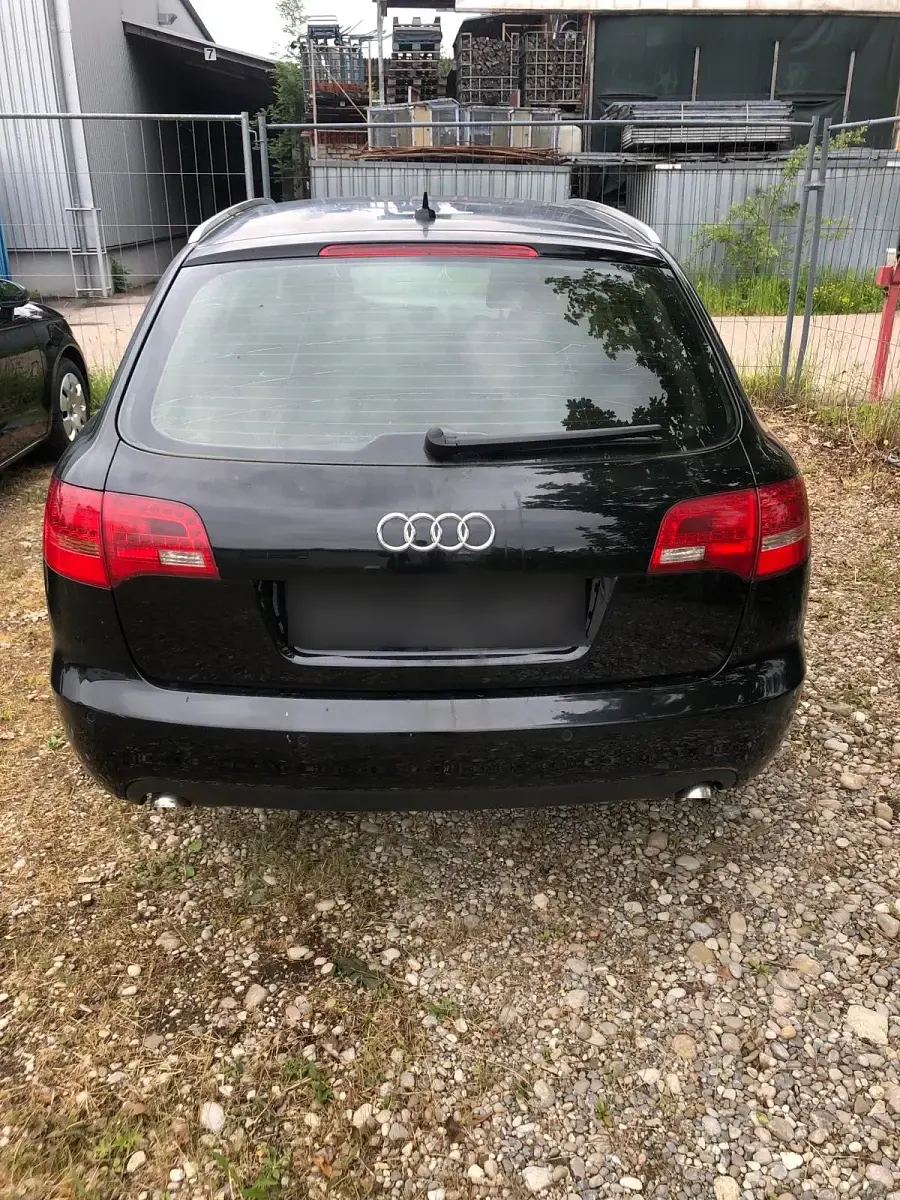 Gebraucht Audi A6 140 PS (102 kW) 2005 Schwarz Kombi