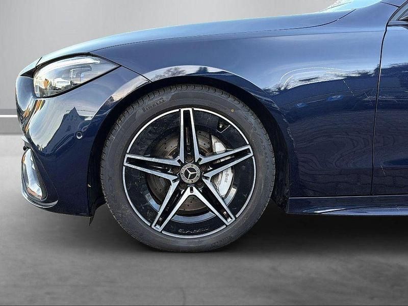 Gebraucht Mercedes C300 265 PS (194 kW) 2022 Blau Limousine