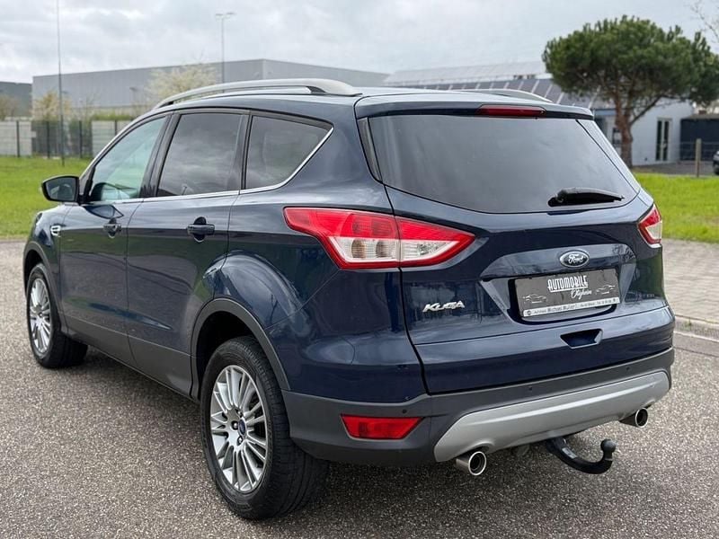 Gebraucht Ford Kuga Titanium 140 PS (102 kW) 2014 Blau SUV
