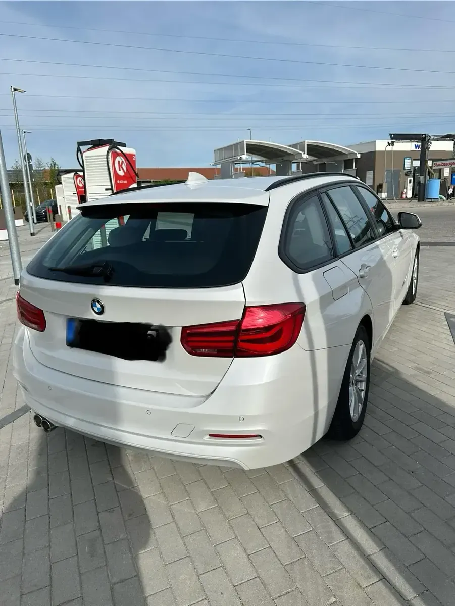 Gebraucht BMW 320 190 PS (139 kW) 2016 Weiß Kombi