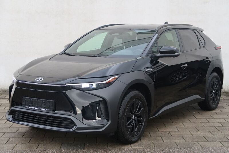 Silber Gebraucht 2023 Toyota bZ4X Comfort SUV | 29.900 € (Superpreis) - Bild 1/4