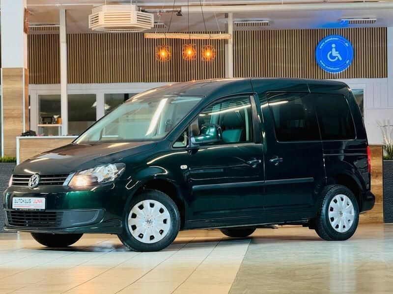 Gebraucht VW Caddy Comfortline 86 PS (63 kW) 2011 Grün Van / Kleinbus