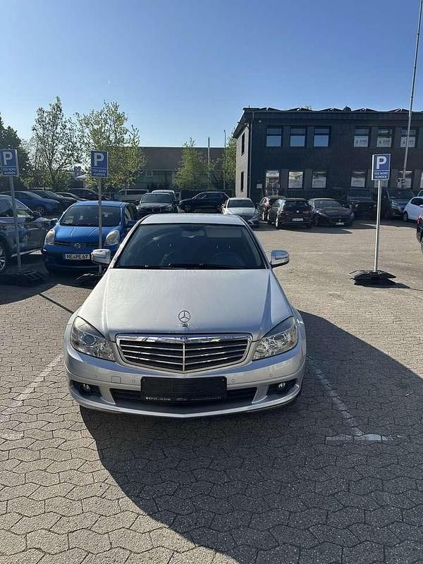 Gebraucht Mercedes C200 Elegance 184 PS (135 kW) 2007 Limousine