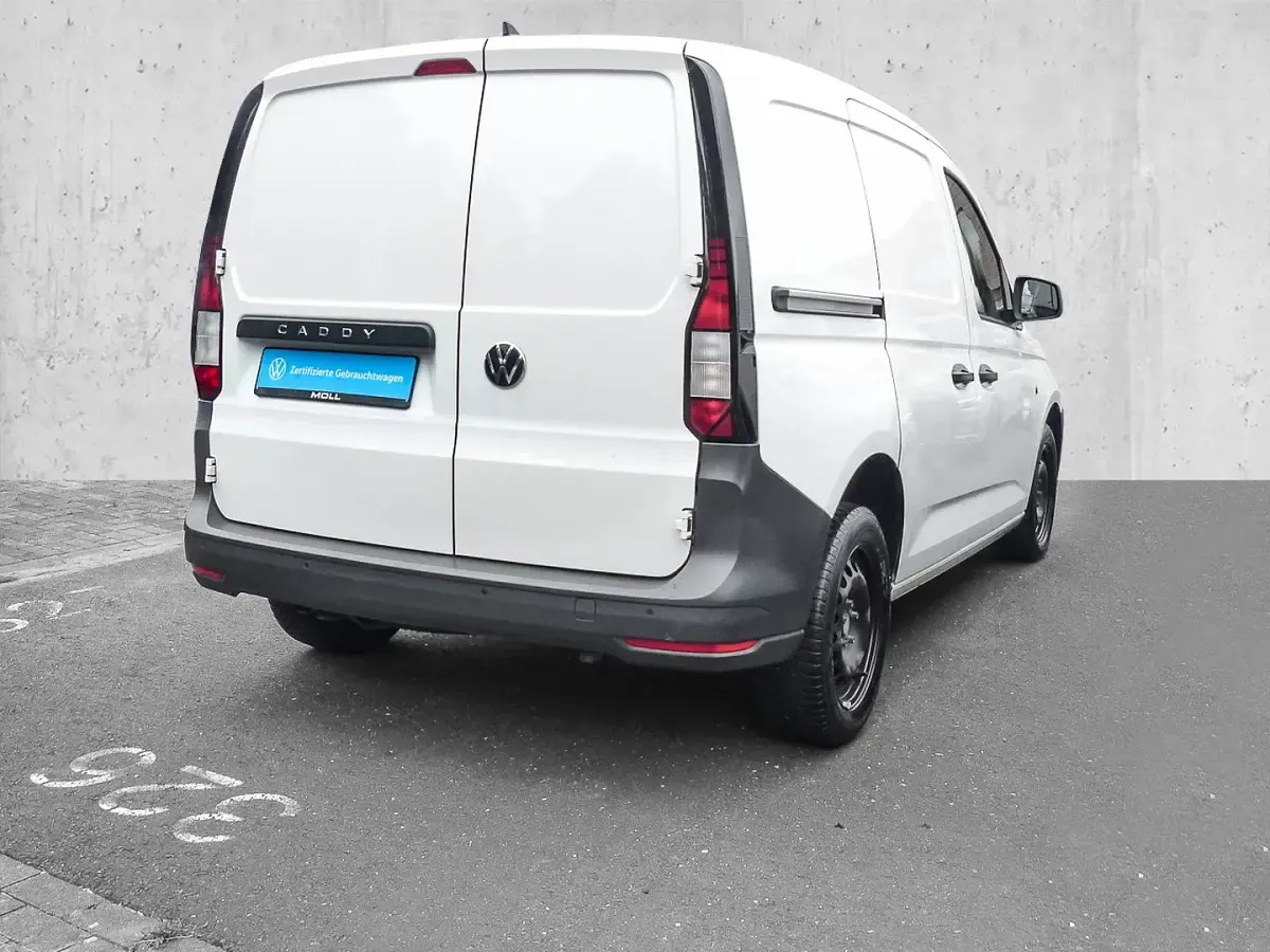 Gebraucht VW Caddy 75 PS (55 kW) 2022 Candyweiß Van / Kleinbus