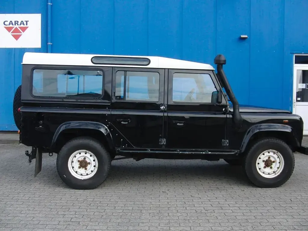 Gebraucht Land Rover Defender 122 PS (89 kW) 2003 Schwarz SUV