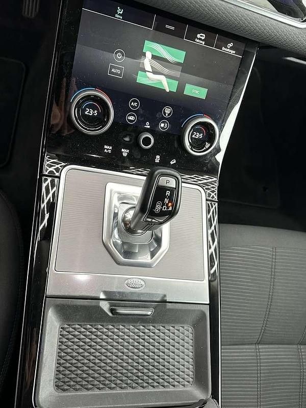 Second-hand Land Rover Range Rover evoque Basis 150 CP (110 kW) 2020 Roșu SUV