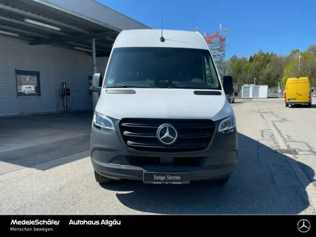 Używany Mercedes E-Sprinter 150 kW (204 KM) 2024 Biały Van