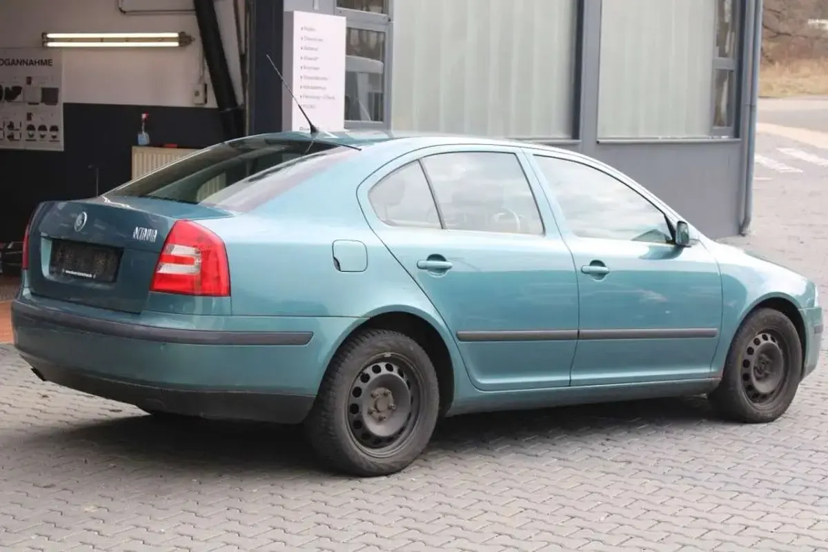 Gebraucht Skoda Octavia Elegance 150 PS (110 kW) 2005 Grün Limousine