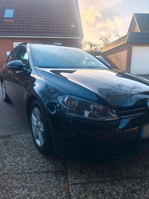 Gebraucht VW Golf VII 122 PS (89 kW) 2013 Schwarz Limousine