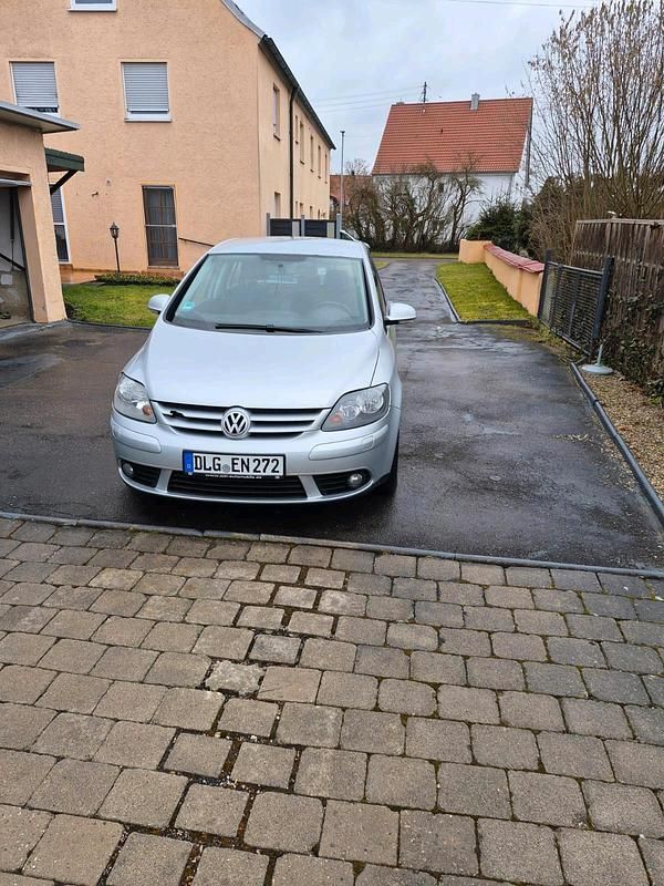 Gebraucht VW Golf IV 116 PS (85 kW) 2006 Silber Limousine