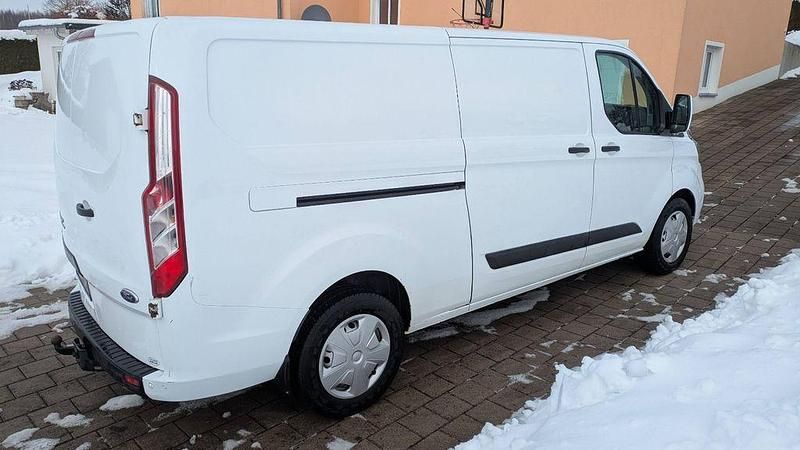 Gebraucht Ford Transit Custom 170 PS (125 kW) 2020 Weiß Van / Kleinbus