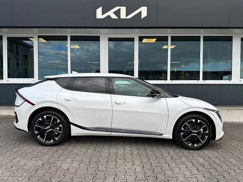 Weiß Neu 2025 Kia EV6 SUV | 55.490 € (Teuer) - Bild 1/4
