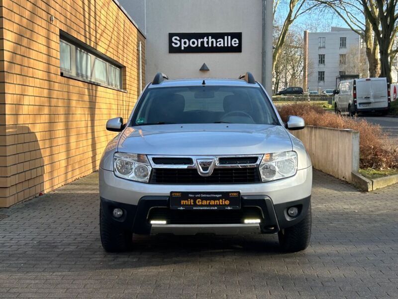 Gebraucht Dacia Duster Lauréate 105 PS (77 kW) 2012 Grau SUV