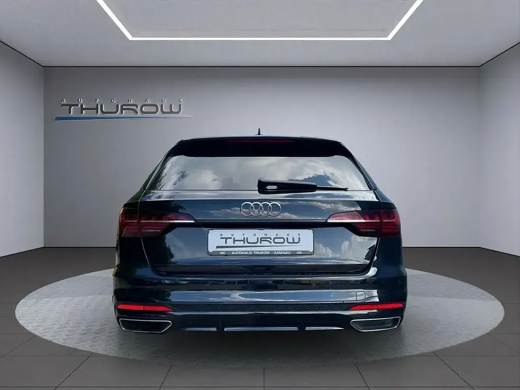 Gebraucht Audi A4 S-Line 136 PS (100 kW) 2022 Mytosschwarz metallic Kombi