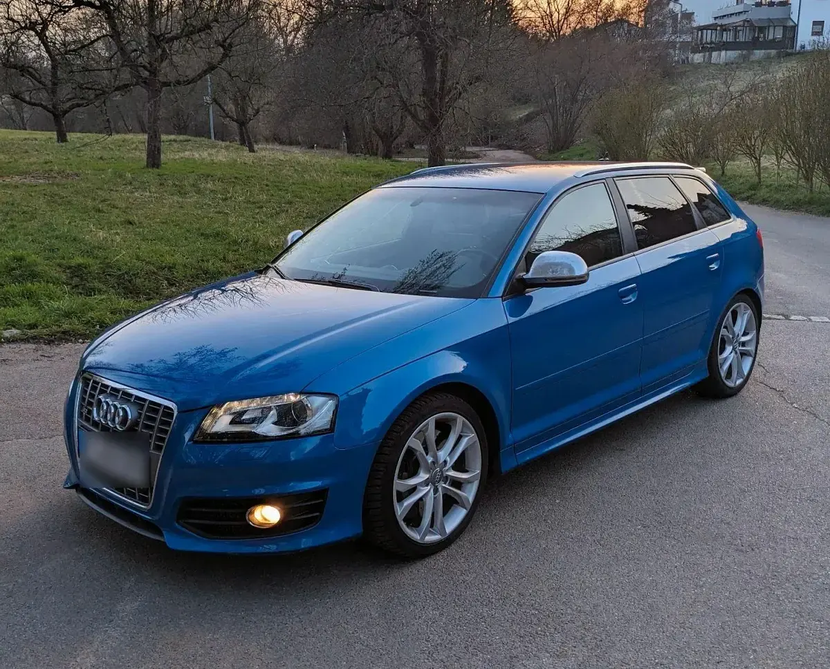 Gebraucht Audi S3 Sportback Sport 265 PS (194 kW) 2010 Blau Kleinwagen