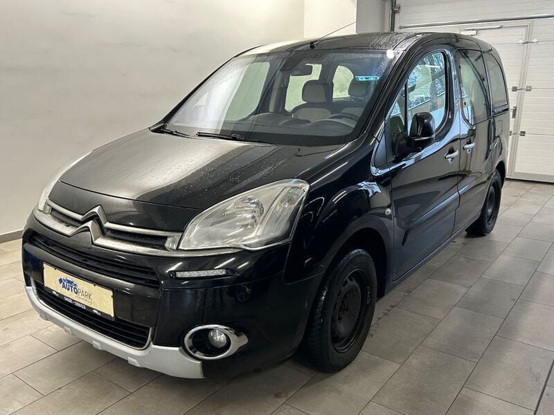 Schwarz Gebraucht 2014 Citroën Berlingo SELECTION Van / Kleinbus | 2.480 € (Guter Preis) - Bild 1/4