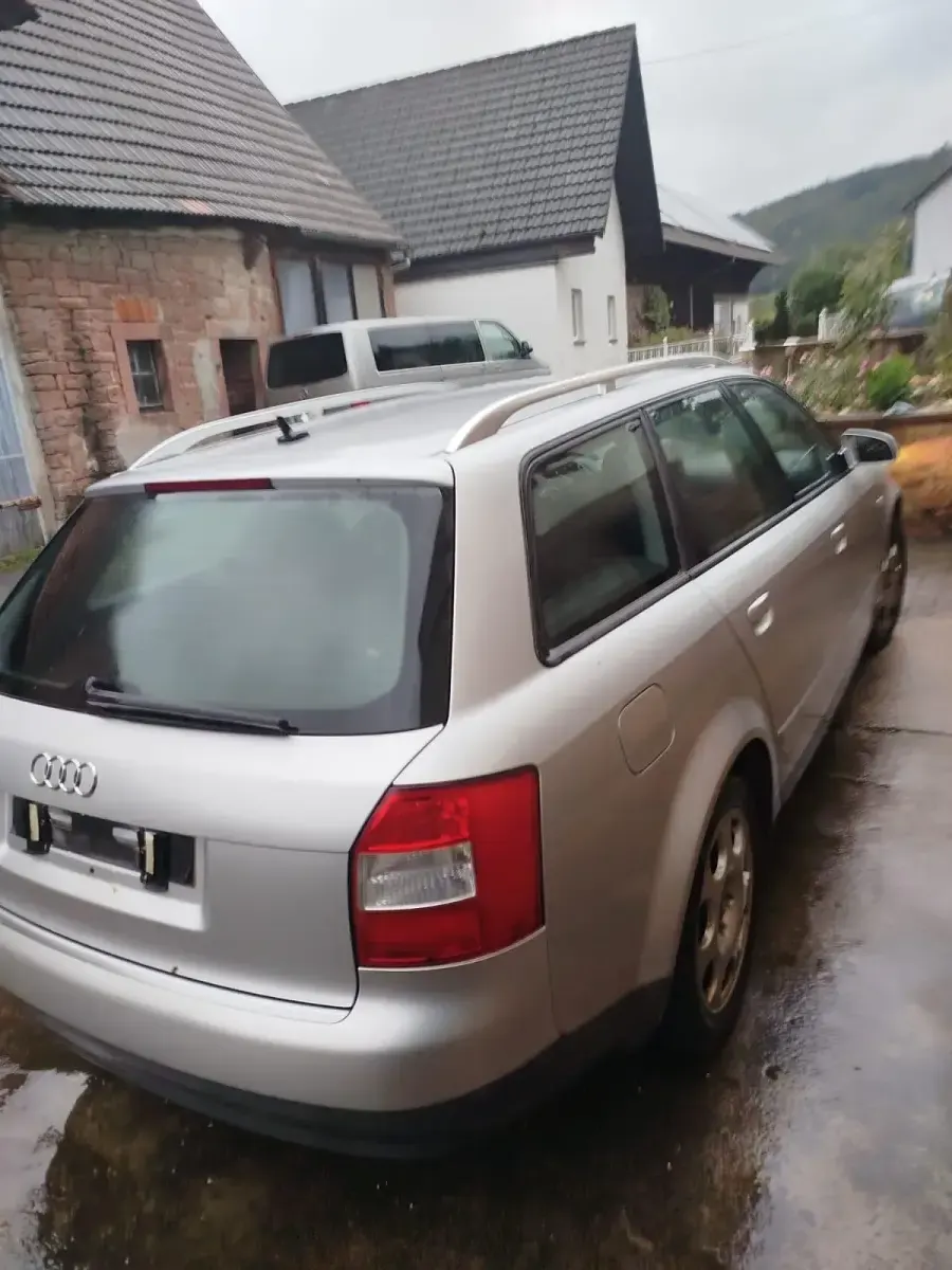 Gebraucht Audi A6 2002 Silber Kombi