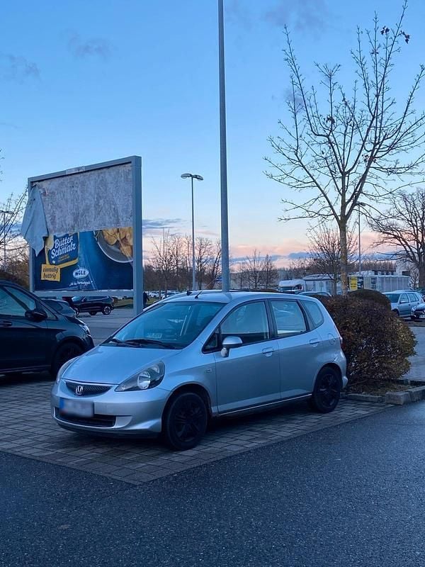 Gebraucht Honda Jazz 78 PS (57 kW) 2005 Grau Kleinwagen