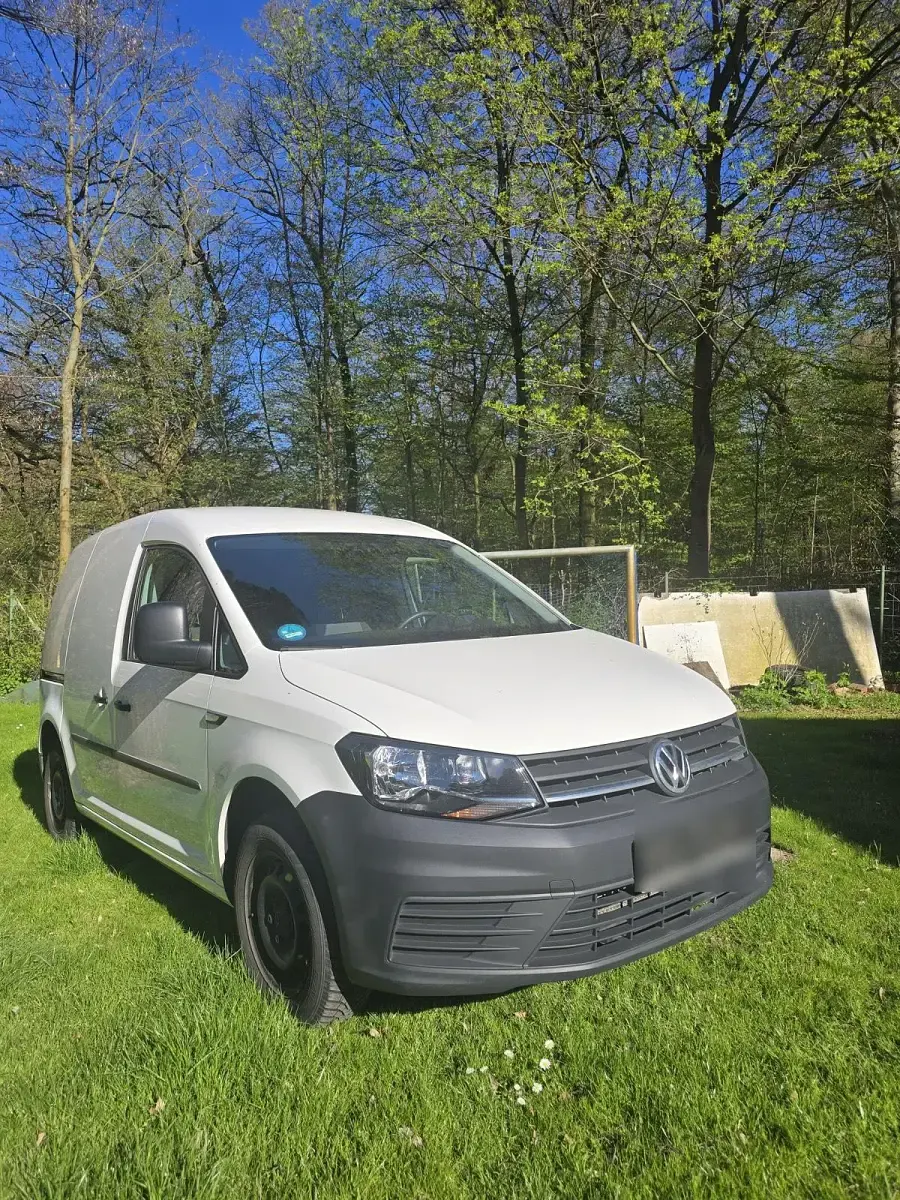 Gebraucht VW Caddy 102 PS (75 kW) 2018 Weiß Van / Kleinbus