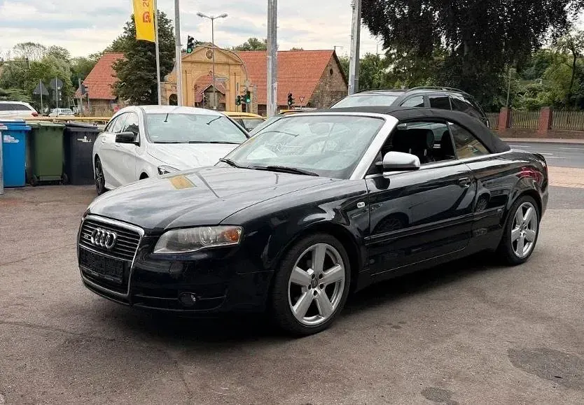 Gebraucht Audi A4 Cabriolet 140 PS (102 kW) 2007 Schwarz Cabrio