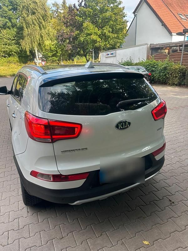 Gebraucht Kia Sportage 183 PS (134 kW) 2014 Weiß SUV