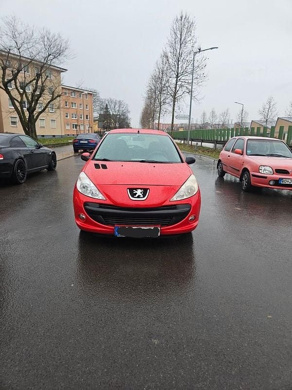 Gebraucht Peugeot 206 60 PS (44 kW) 2009 Rot Kleinwagen