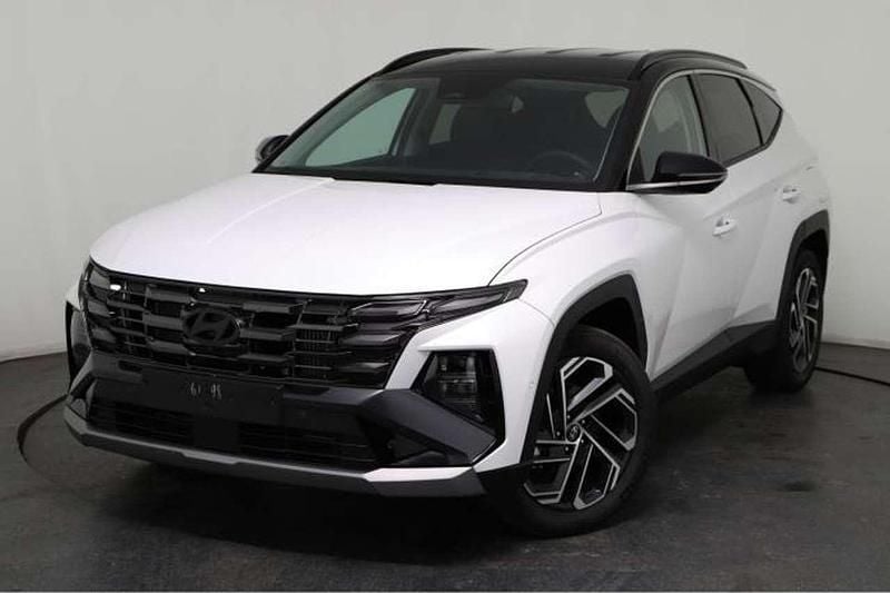 Weiß, serenity white pearl Neu 2025 Hyundai Tucson Premium SUV | 34.384 € (Fairer Preis) - Bild 1/4